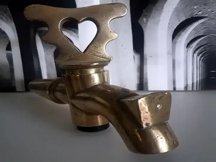 Robinet de fût de maître de chai